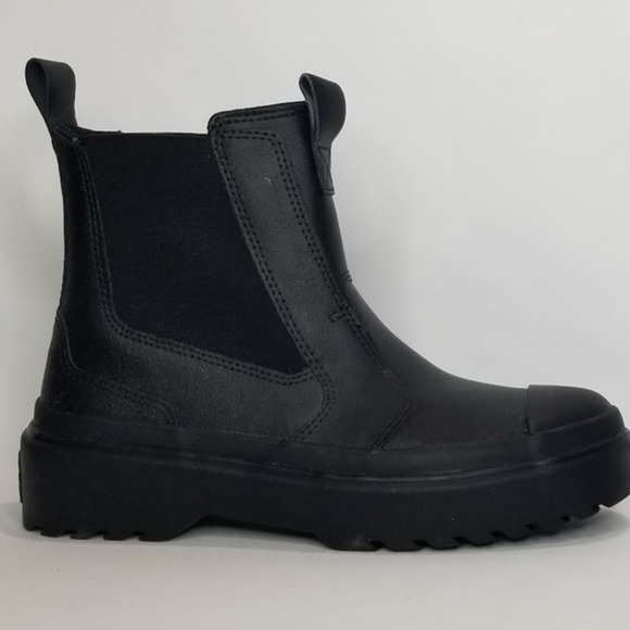 Copied - Converse CTAS Lugged Chelsea Boot Women Size 6 Black A08453C NWT - Picture 5 of 8